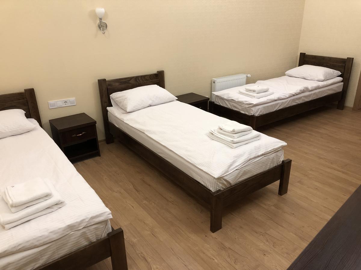 Passage Hotel Ternopil Bagian luar foto